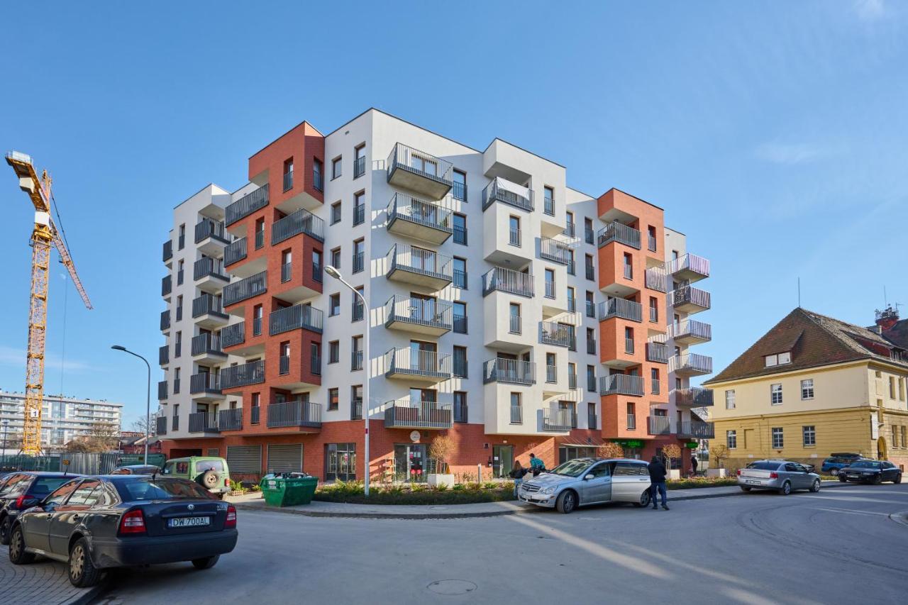 Apartments Dmowskiego Kepa Mieszczanska By Renters Wroclaw Luaran gambar